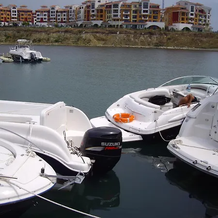 Marina Cape Ground Floor Apartment *